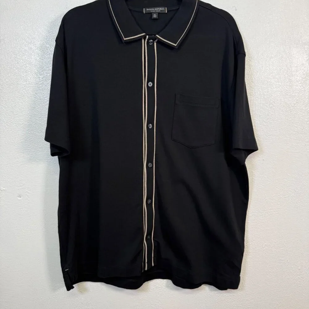 Banana Republic Luxury Touch Button Down Shirt XL Black Polo‎ Collar Preppy